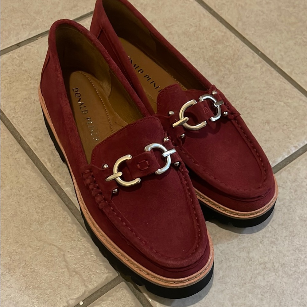 Donald J. Pliner Red Flats with Silver Accent size 8